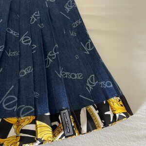 🌟 Versace Denim Pleated Skirt with Barocco Gold Medusa Print – Size Small